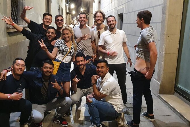 Barcelona speakeasy tapas pub crawl with hidden bars - The hidden speakeasy vibe, why Ciutat Vella fits this style of night