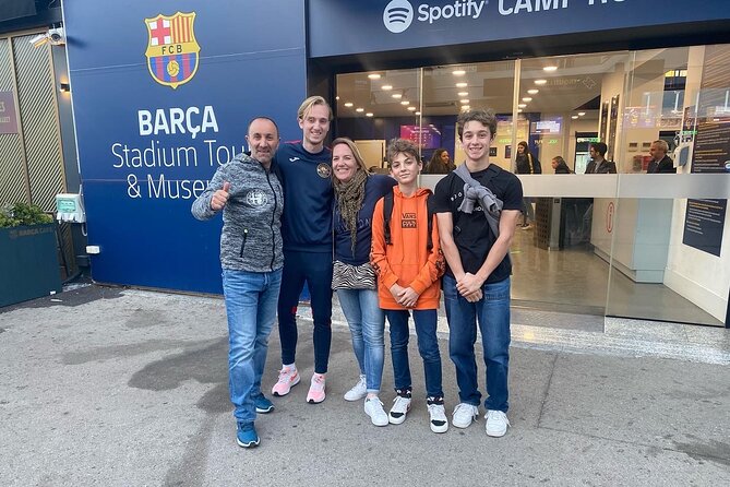 BARCELONA SPORTS VIP - Camp Nou - La Masia & Montjuic (Olympic) - How the shuttle, start time, and ending location affect your day