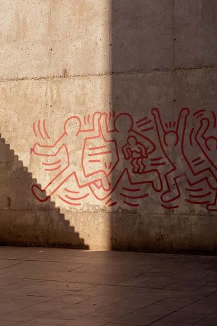 Barcelona | StreetArt Bike Tour Moco Museum - Why this Barcelona street art bike tour works even if you only have one afternoon