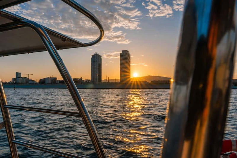 Barcelona: Sunset Catamaran Cruise with Wine and Tapa - Key things I’d plan around
