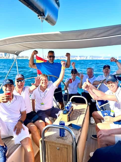 Barcelona: Sunset or Afternoon Yacht Cruise with Drinks - The open bar and snacks: what $56 really buys you on the water