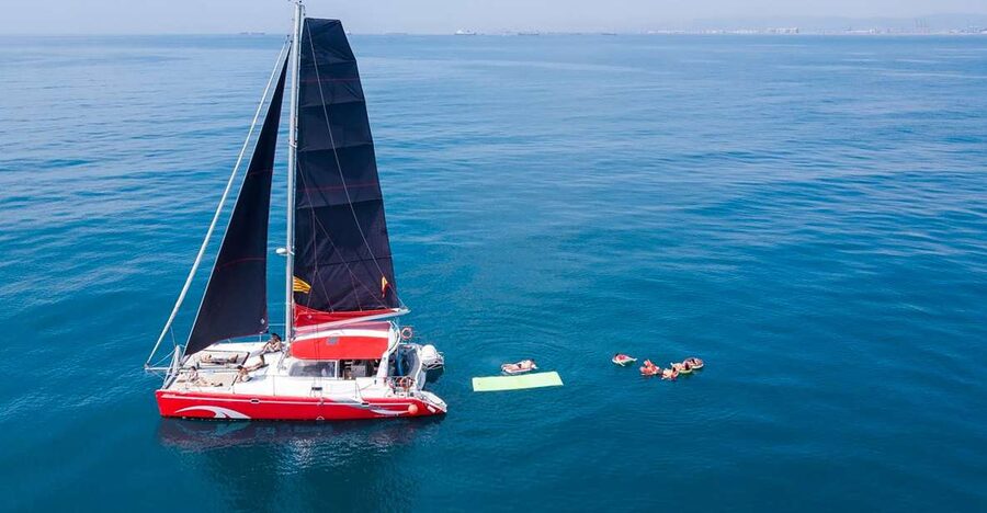 Barcelona: Sunset or Day Catamaran Cruise with Tapa & Drink - Daytime vs sunset: what changes in your 2 hours