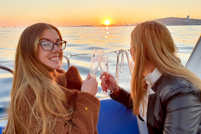 Barcelona Sunset Sailing Cruise from Port Olímpic with Open Bar - Why Port Olímpic makes the sunset sail work