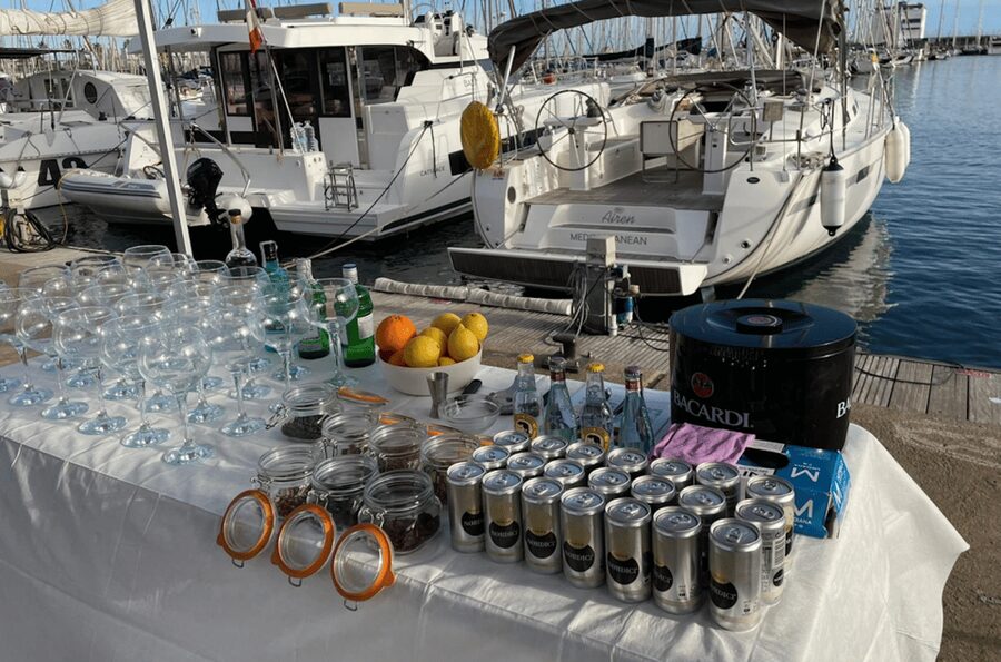Barcelona Sunset Sailing with Gin Tonic Workshop Option - Key points to know