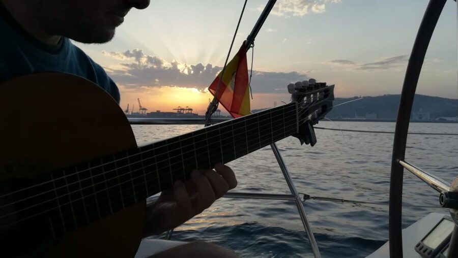 Barcelona: Sunset Sailing with Live Guitar Music and Tapas - How the 2-Hour Yacht Sunset Runs from Port Olimpic