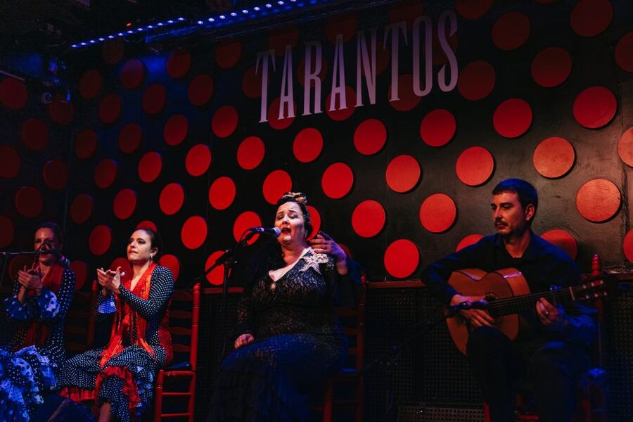 Barcelona: Tapas and Flamenco Experience - Where You Start: Travellers Nest Bar by C/ de la Boqueria