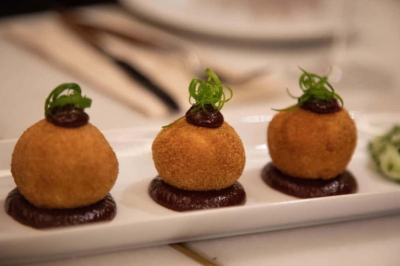 Barcelona: Tapas Crawl full meal & drinks all included - Stop-by-stop expectations: tapas and pairings you will actually want to order again