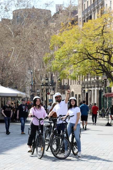 Barcelona: Tapas Tasting Tour by Regular Bike or E-Bike - Key points to know before you ride