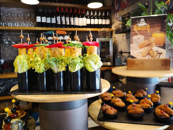 Barcelona: Tapas & Wine, Private Tour in Traditional Taverns - Key points before you go