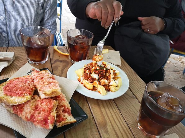 Barcelona: Tapas & Wine, Private Tour in Traditional Taverns - Languages and the private-group experience