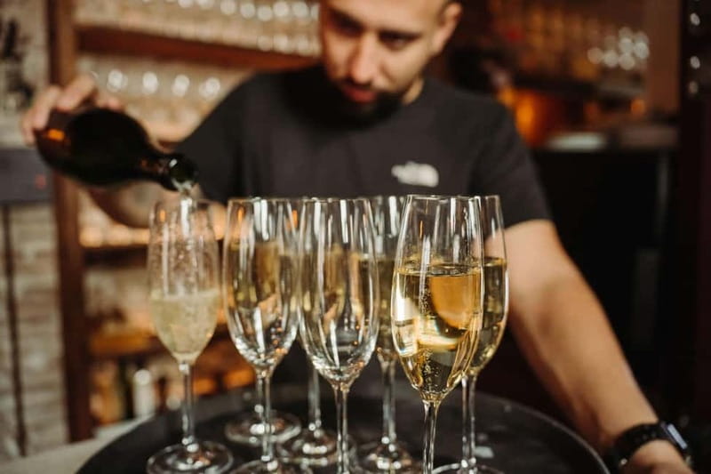 Barcelona: Tapas & Wine Tour in Born & Gothic Quarter - La Palma De Bellafila: vermouth on tap and Catalan-Argentine flavor