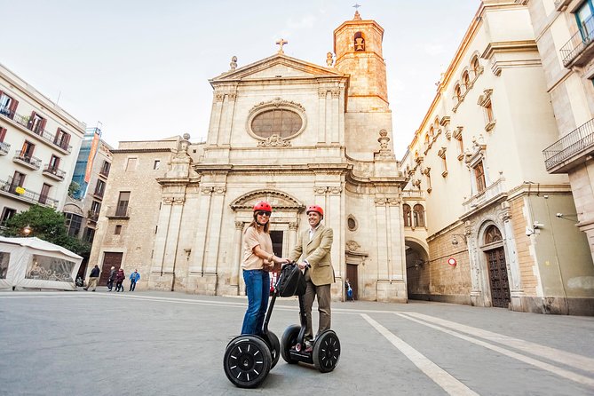 Barcelona The Classic Segway Tour - Arc de Triomf, Modernism Quick Looks, and Sagrada Familia From the Road
