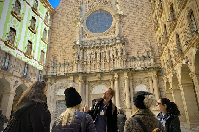 Barcelona to Montserrat Monastery: Tour, Transfers & Basilica - Stop 2: Abadia de Montserrat, basilica entry plus your mountain hours