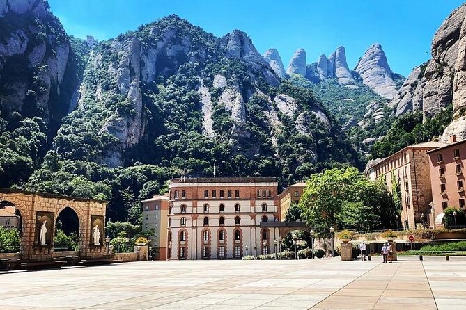 Barcelona to Montserrat Monastery: Tour, Transfers & Basilica - What you really get for $43.55, and what you pay for later