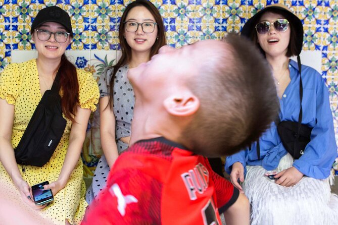 Barcelona Tour And Photoshoot in Gothic Quarter - Should you book the Barcelona Tour And Photoshoot in Gothic Quarter?
