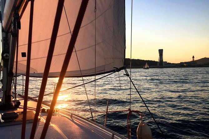 Barcelona Unique Sunset Sailing Experience with Tapas & Open Bar - How this 2-hour Barcelona sunset sail really works