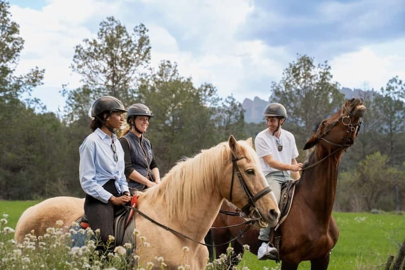 Barcelona: Walking and Horse Riding Day-Trip in Montserrat - Getting out of Barcelona early and keeping the day smooth