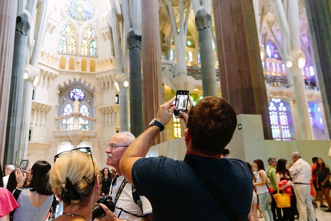 Barcelona: Wonders of Gaudi Bike Tour - Raval and early Gaudí influence: Museu d’Art Contemporani and Palau Guell