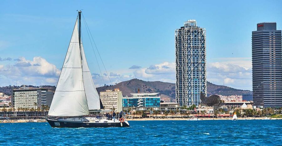 Barefoot: Private sailing cruise in Barcelona - The Optional 30-Minute Swim Stop (And How to Use It)