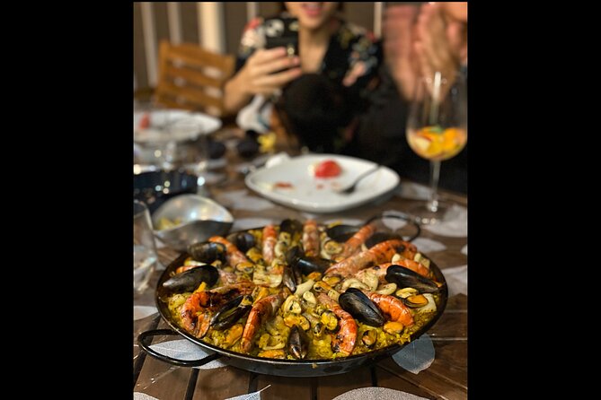 BBQ Paella in a Penthouse Terrace in Barcelona with a Chef - Who this BBQ paella experience fits best