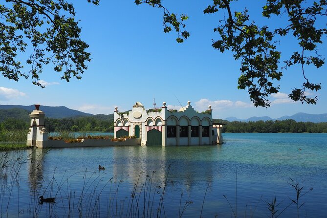 Besalú, Banyoles Lake & Volcanic Castellfollit from Girona - Stop 2: Besalú bridge area and medieval streets
