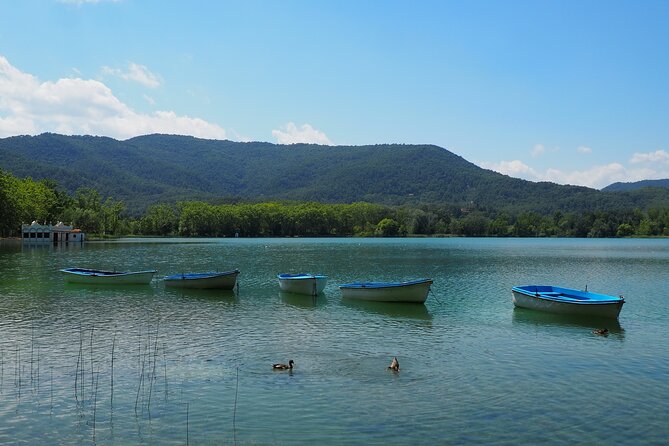 Besalú, Banyoles Lake & Volcanic Castellfollit from Girona - Price and value: what you are really paying for
