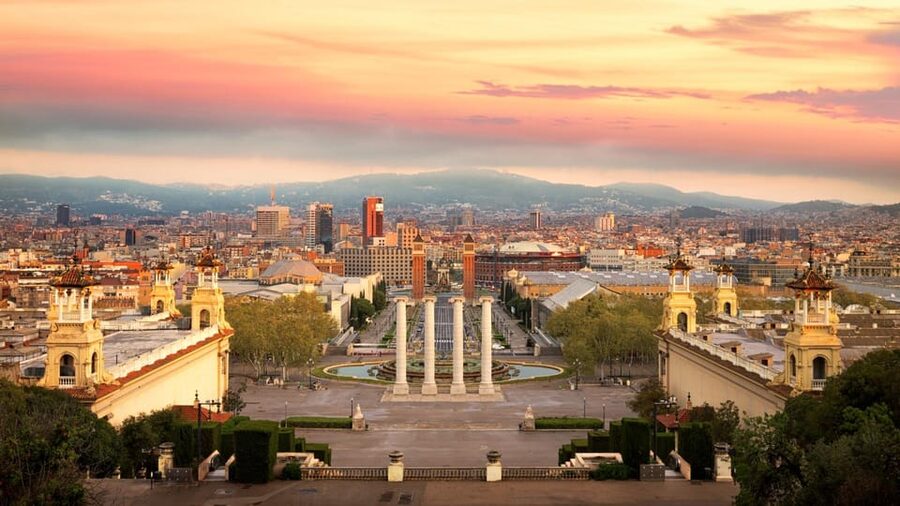 Best of Barcelona: Private Walking Tour with a Local - Food, tickets, and the small costs people forget to plan for