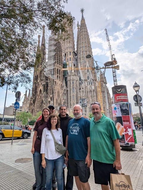 Best of Barcelona: Sagrada Familia & Park Guell with Pickup - La Sagrada Familia: Skip the Line, Then Enjoy It Your Way