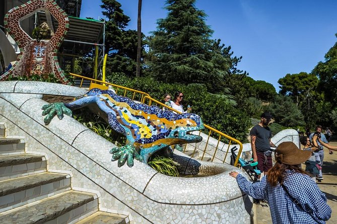 Best of Barcelona Shore Excursion & Sagrada Familia Skip the Line - Full-Day Bonus: Park Güell and La Pedrera in One Managed Route
