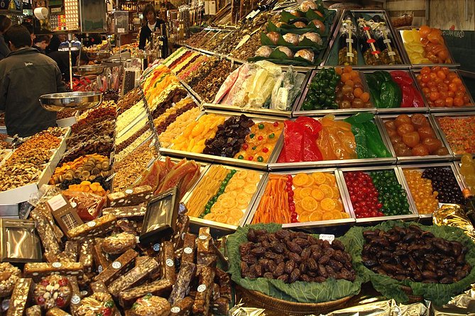 Boqueria & St Caterina Markets with Food & Tapas Small Group Tour - Who should book this Boqueria and Santa Caterina food-and-tapas tour?