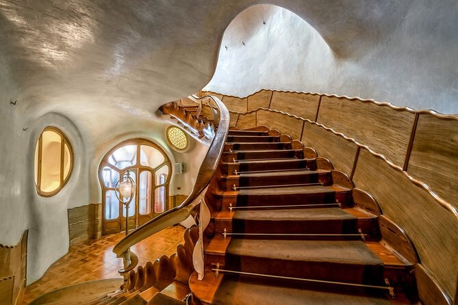 Casa Batllo Fast Track Tour with Optional White Rabbit Museum - Casa Batlló Fast-Track Timing, What You’re Really Paying For