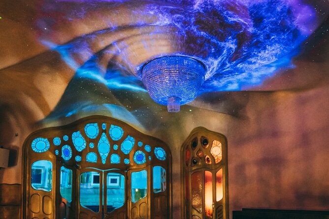 Casa Batlló : Night Visit "A Winter Night" - Lights, projections, and the dramatic ending that changes the pace