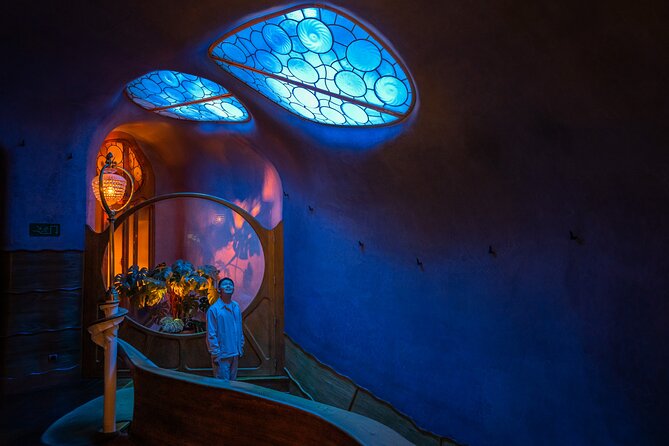 Casa Batlló : Night Visit "A Winter Night" - Finding Casa Batlló after dark, and why the outside matters