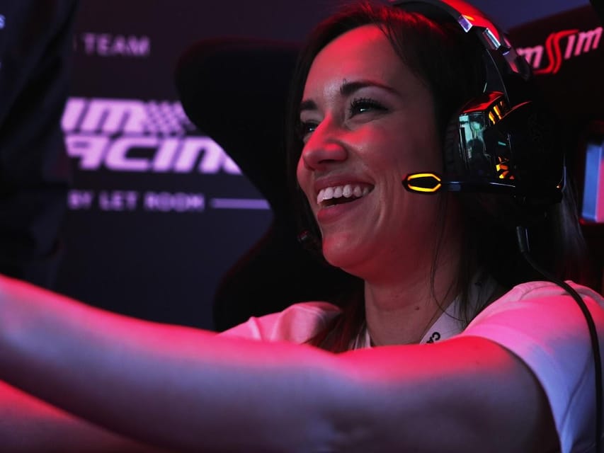 Casino Barcelona – Car Racing Simulator + Welcome Drink - Can you compete with friends in real time?