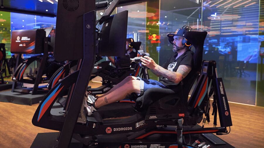 Casino Barcelona – Car Racing Simulator + Welcome Drink - Practical tips to get more out of your lap