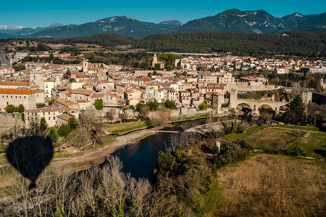 Catalonia Hot Air Balloon Ride and Breakfast over the Volcanoes of la Garrotxa - Food That Makes It Worth Waking Up: Coffee, Cava Toast, and Catalan Brunch