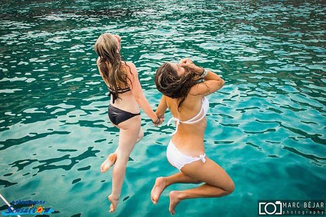Catamaran ride -Costa Brava with barbecue and drinks. Familiar. - Practical tips to make this day better