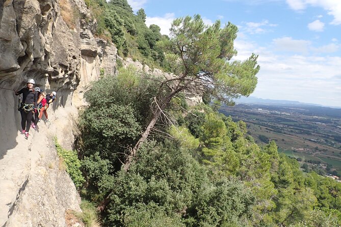 Climbing Adventure in Via ferrata of Centelles - Centelles Baumes Corcades: what the 70m Tibetan bridge really means