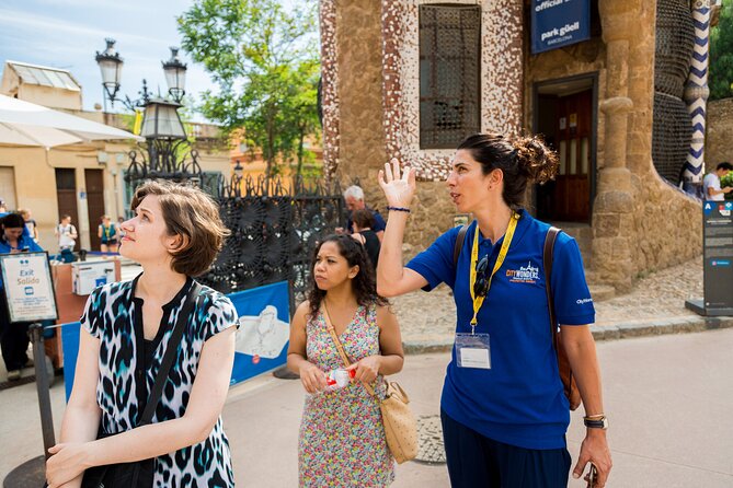 Combo: Skip the Line Sagrada Familia & Park Guell Guided Tour - Fitness, bags, and who should rethink the plan