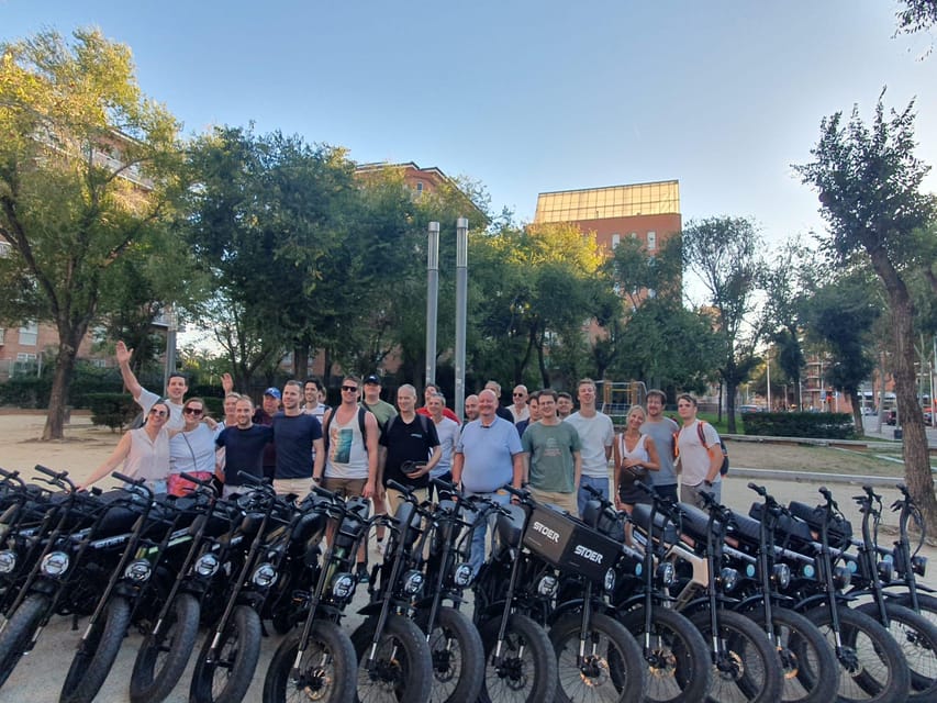 Comfortable E-Fatbike High-Lights Tour Barcelona - Montjuic plus Columbus and Port Vell: the longest ride segment and the harbor shift