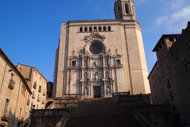 Costa Brava and Girona Small Group Easy Hike from Barcelona - Group size and guide style: why it feels personal
