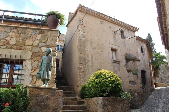 Costa Brava Beach Tour from Barcelona to Tossa de Mar - Meet your guide: English, small groups, real personalities
