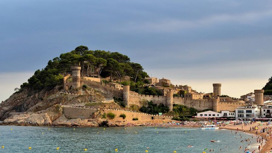 Costa Brava: Boat Ride and Tossa Visit with Hotel Pickup - Price and extras: what $148 covers, and what to plan for