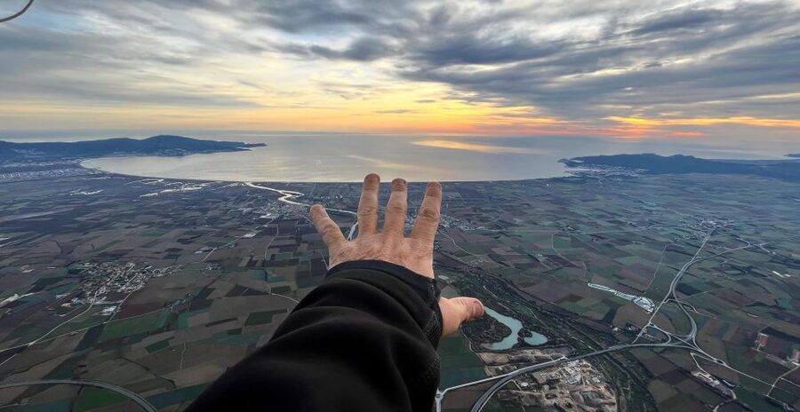 Costa Brava: Hot Air Balloon Flight - First light at Colomers: how the 3-hour morning really works