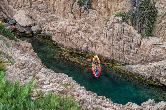 Costa Brava Kayak & Snorkel Tour + Picnic from Barcelona - Getting Ready on the Pebbly Beach: Swimwear, Water Shoes, and Gear
