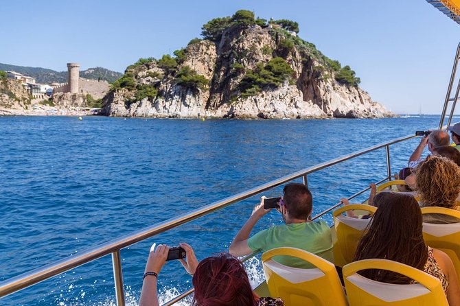 Costa Brava, Tossa de Mar Private Tour, hotel pick-up & Boat Ride - Castillo de Tossa de Mar: views worth the time, plus a seafood stop