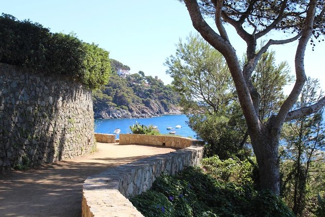 Costa Brava Typical Towns Full Day Tour from Barcelona - Calella de Palafrugell: fisherman village charm, and plenty of time for photos