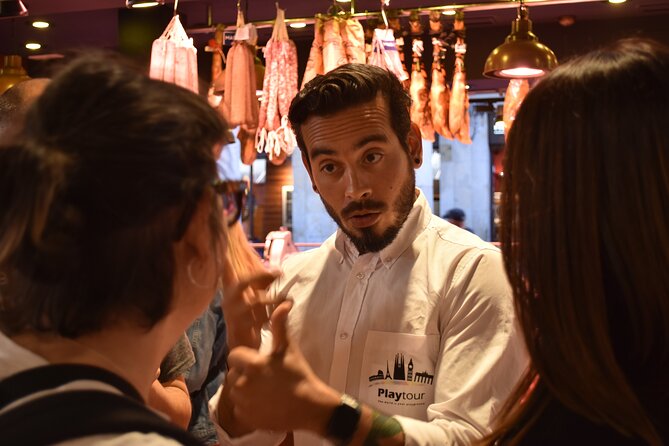 Cultural Walking Tour in Barcelona with Food & Wine Tasting - Mercat de la Boqueria: your first major taste stop