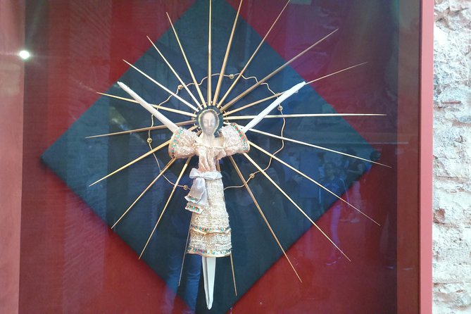 Dalí Museum and Costa Brava Small Group Tour from Girona - Figueres and the Dalí Theatre-Museum: the guided part that makes it click