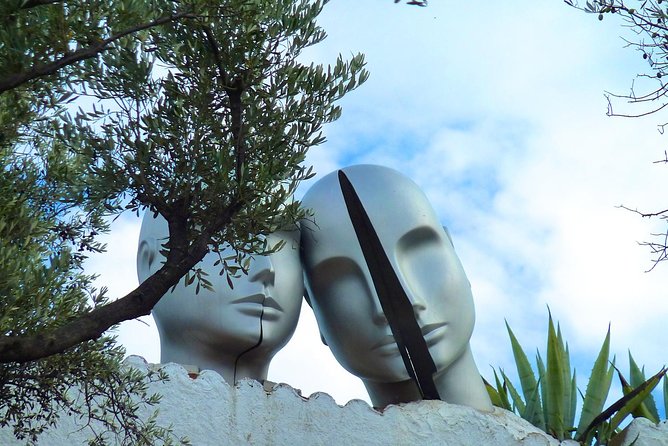 Dali Museum & Cadaques Small Group Tour with Hotel pick-up - From Barcelona Hotel Door to the Dalí Route